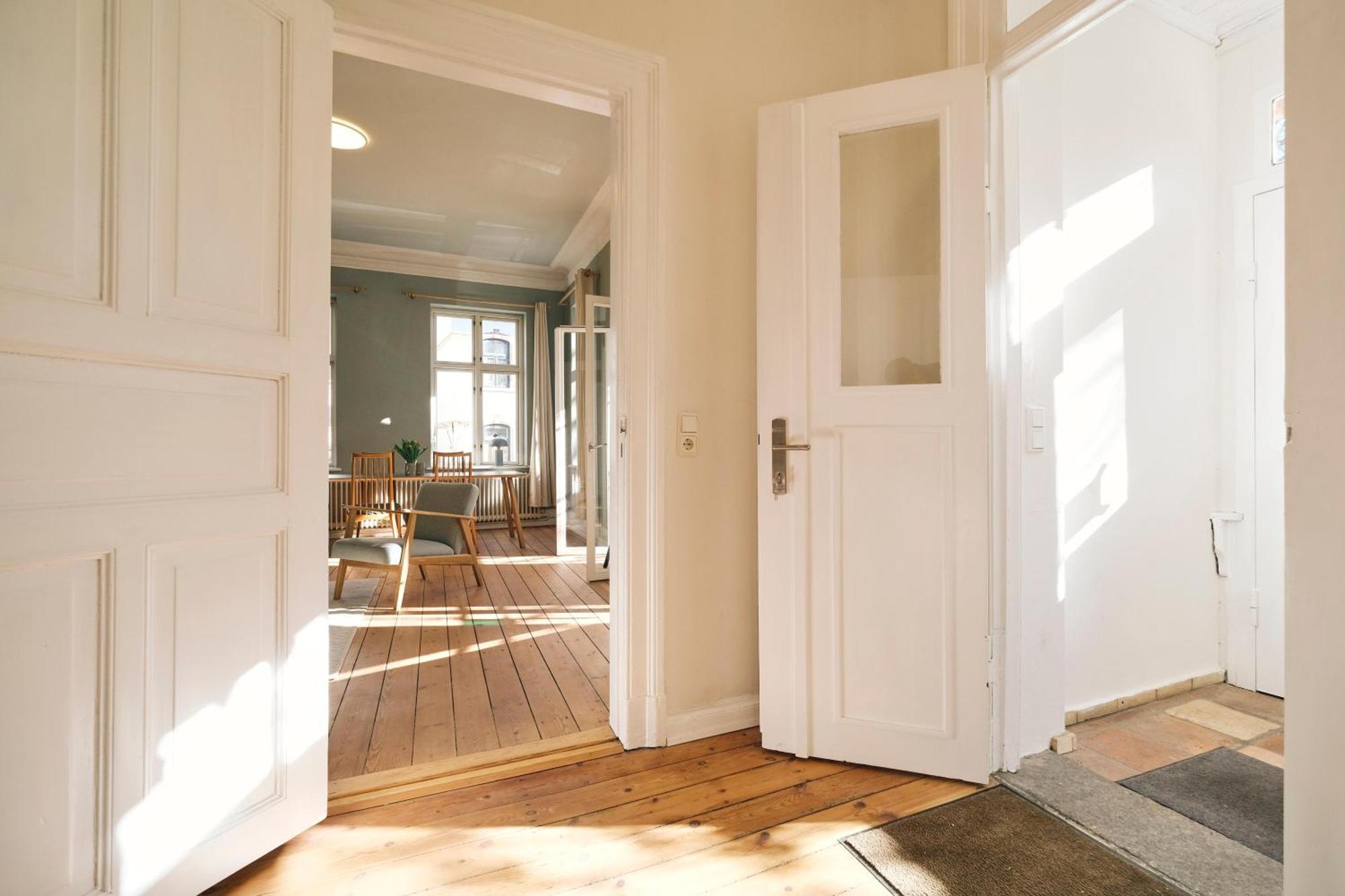 Villa Rosa - Charmante, Grosse Altbauwohnung Flensburg Exteriör bild