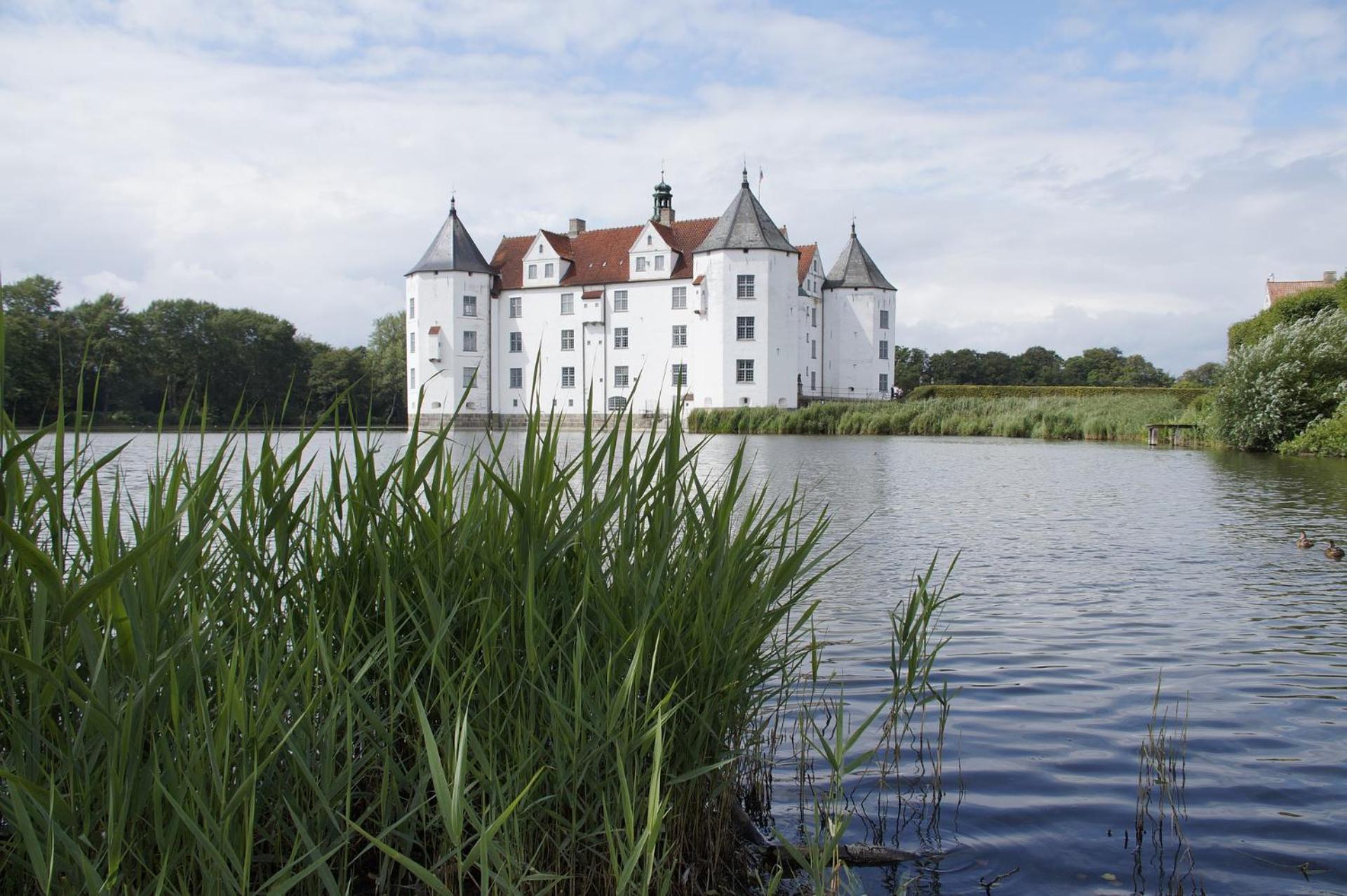 Villa Rosa - Charmante, Grosse Altbauwohnung Flensburg Exteriör bild
