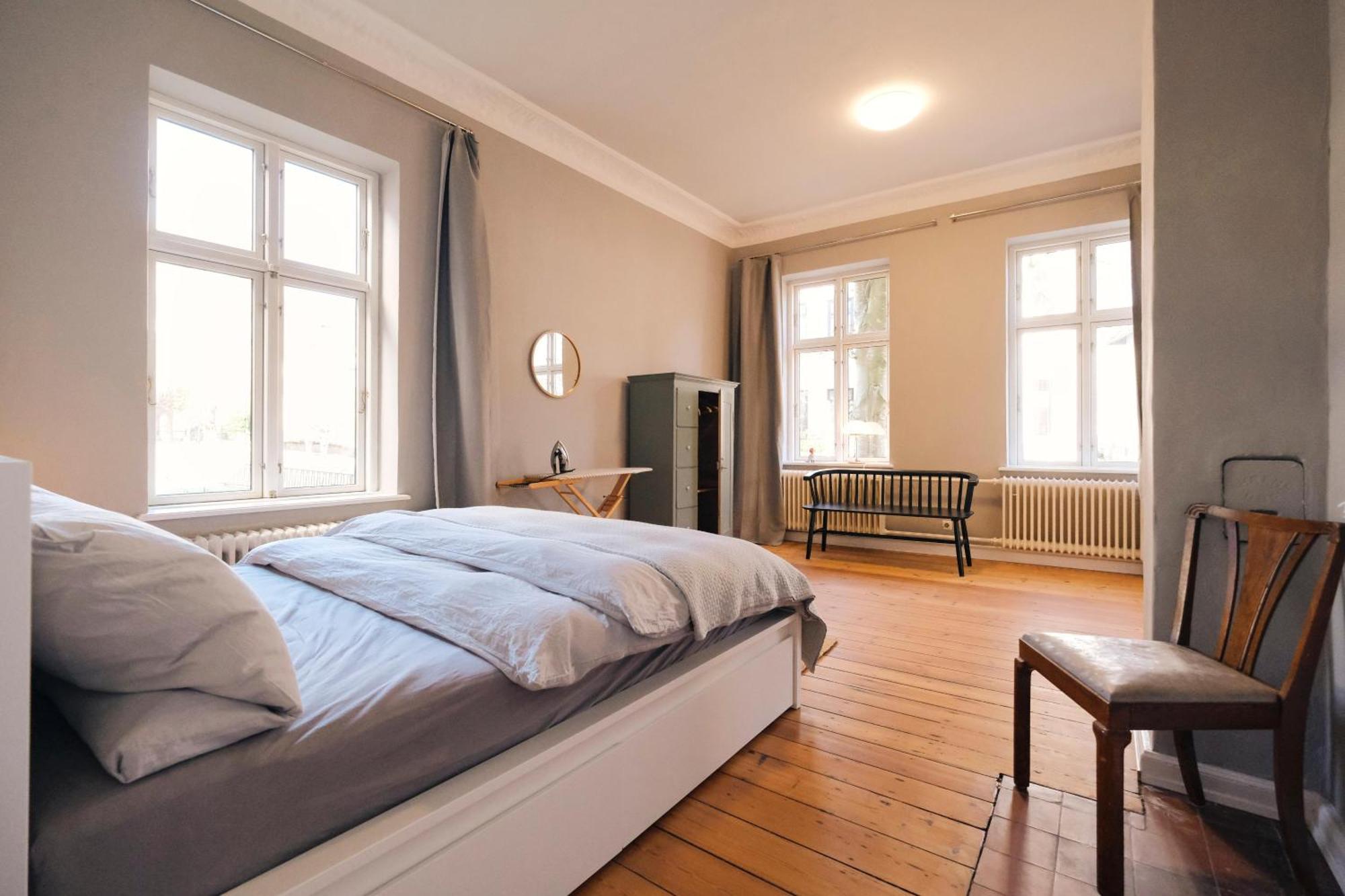 Villa Rosa - Charmante, Grosse Altbauwohnung Flensburg Exteriör bild